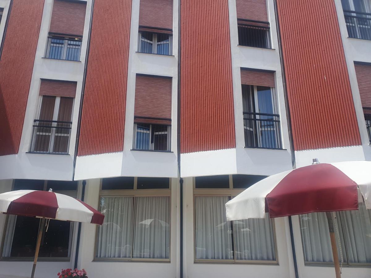 מונטרוסו אל מארה Fegina 3 Deluxe Bedrooms & Bathrooms מראה חיצוני תמונה